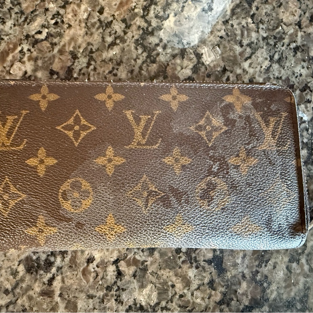 Louis Vuitton Monogram Wallet